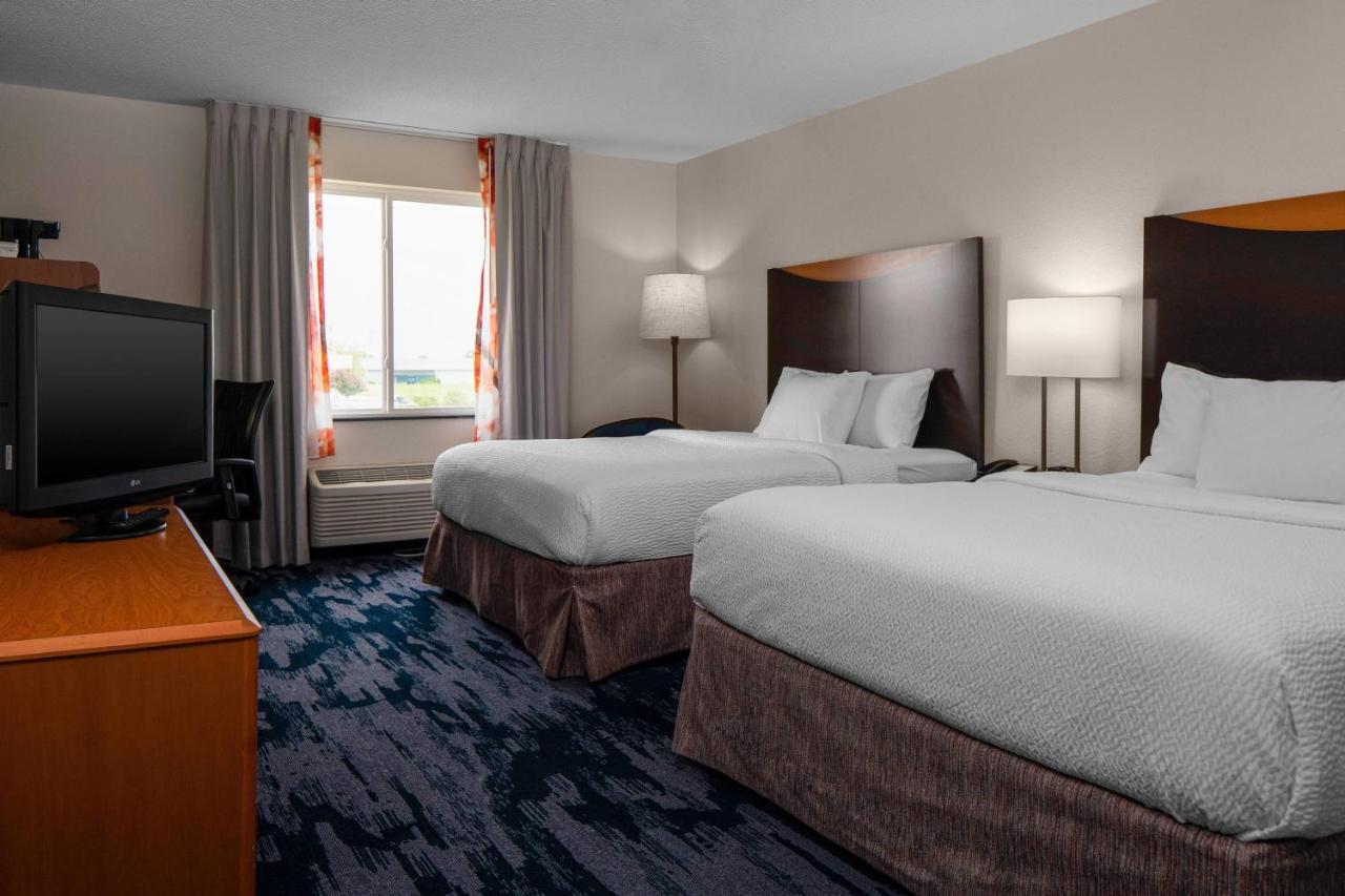 Fairfield Inn & Suites Jefferson City Exterior photo